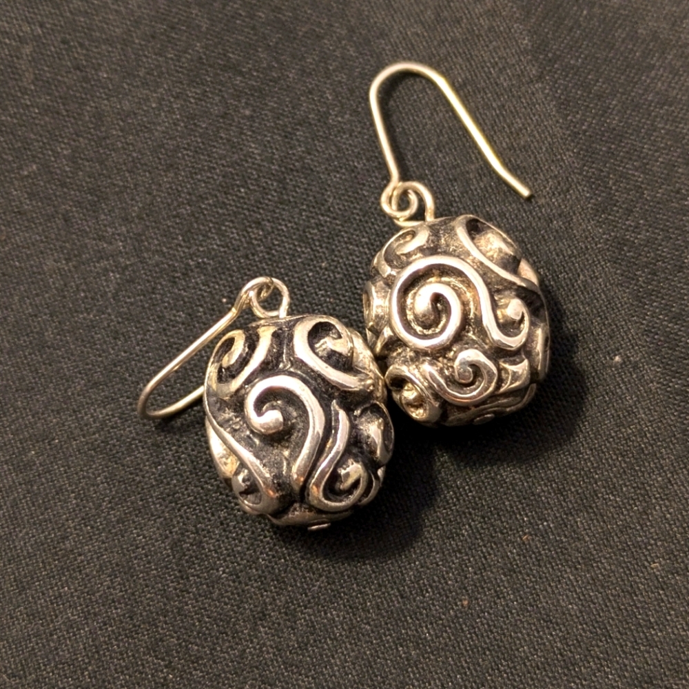 Silver Filagree earrings